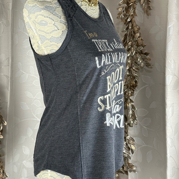 Maurices‎ Women’s Small Gray Lace Trim Graphic Tank Top Country Concert Vibe - Picture 3 of 11
